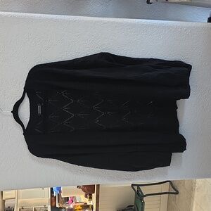 BloomChic Geometric Hollow-Out Open Front Cardigan – Black